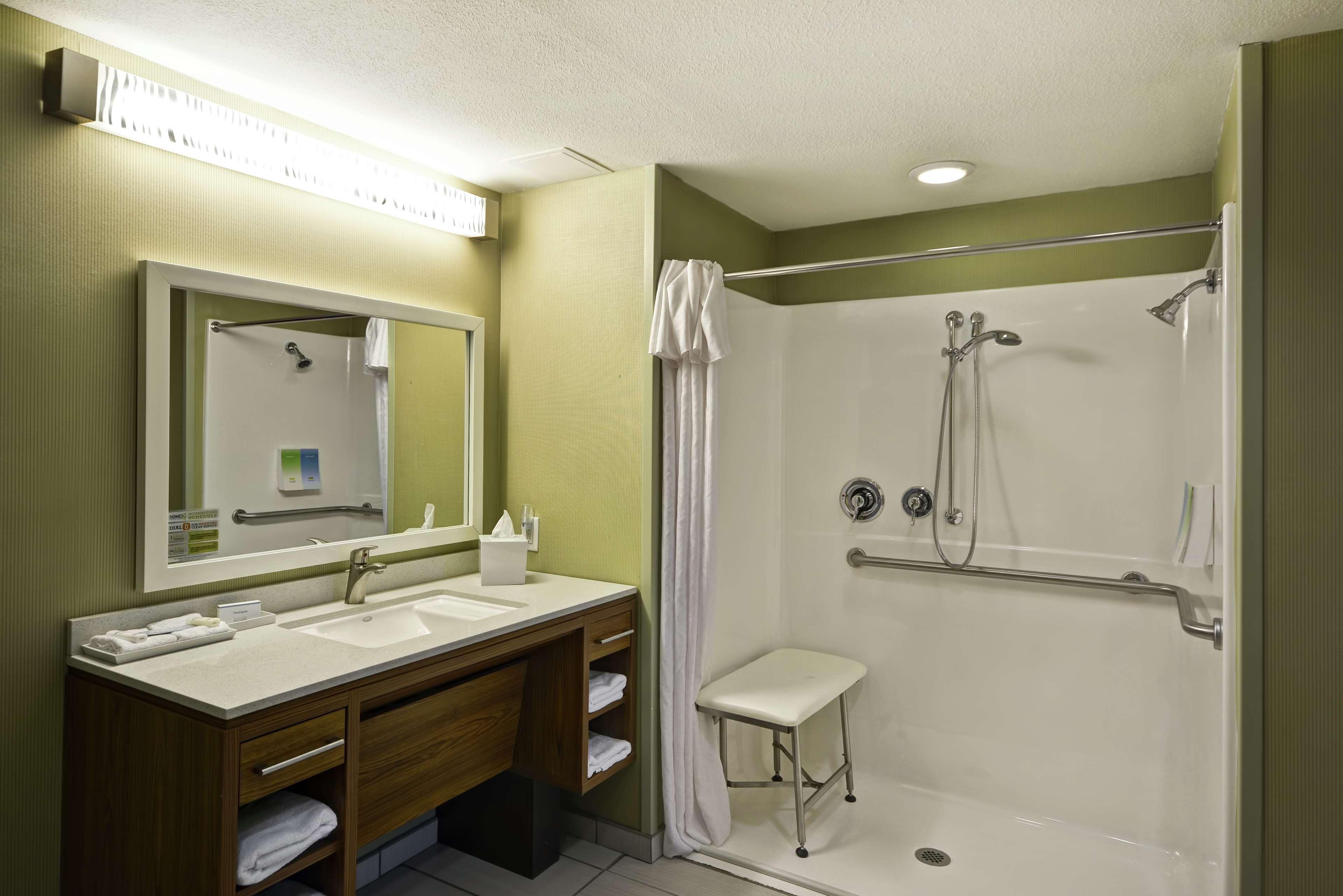 Home2 Suites By Hilton Rochester Henrietta, Ny Εξωτερικό φωτογραφία