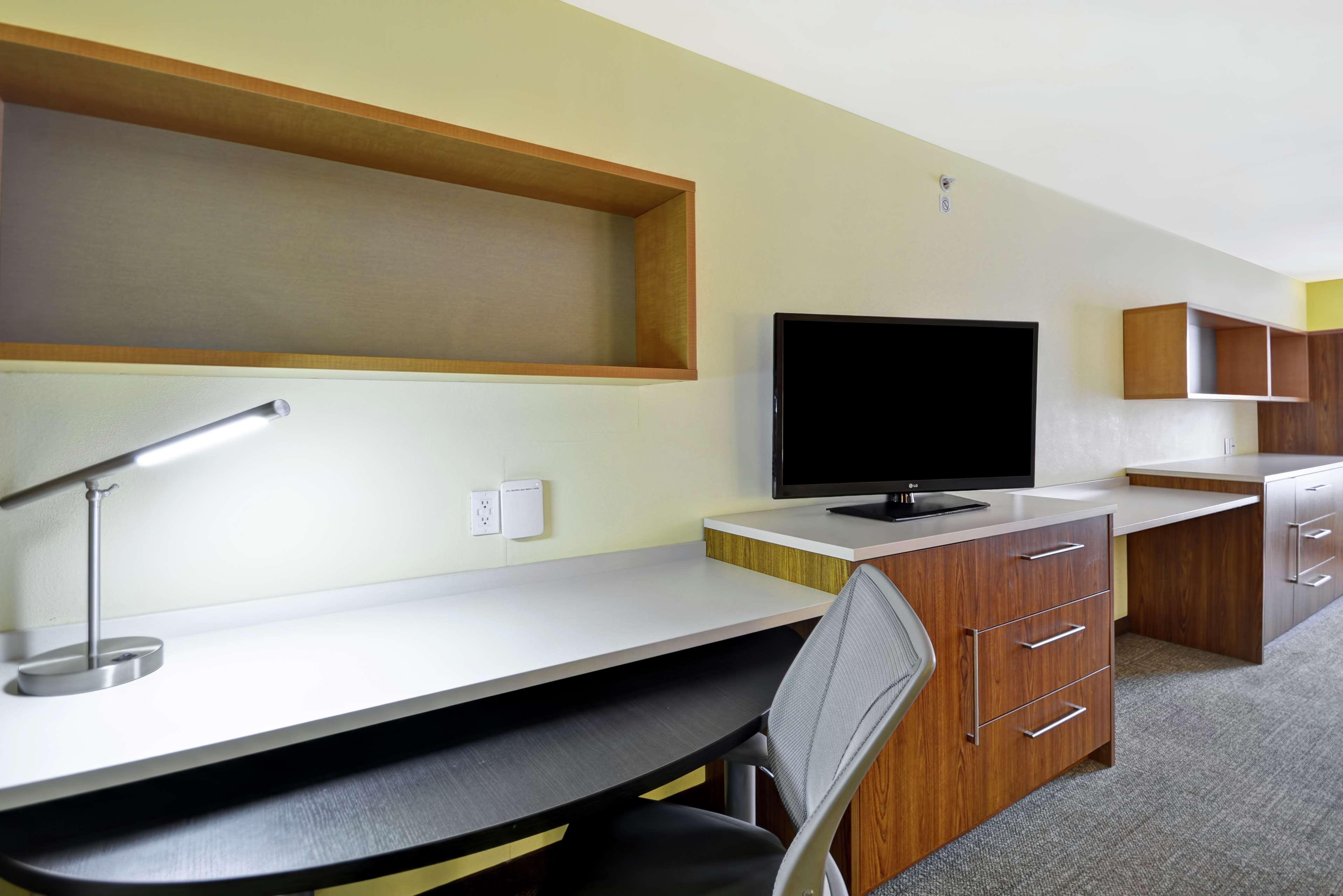 Home2 Suites By Hilton Rochester Henrietta, Ny Εξωτερικό φωτογραφία