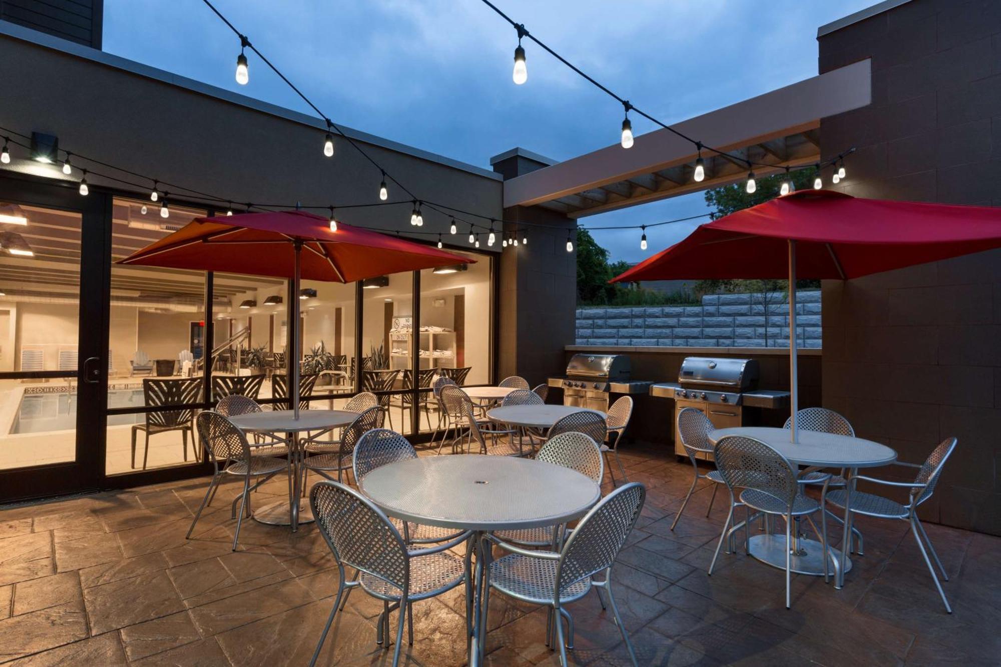 Home2 Suites By Hilton Rochester Henrietta, Ny Εξωτερικό φωτογραφία